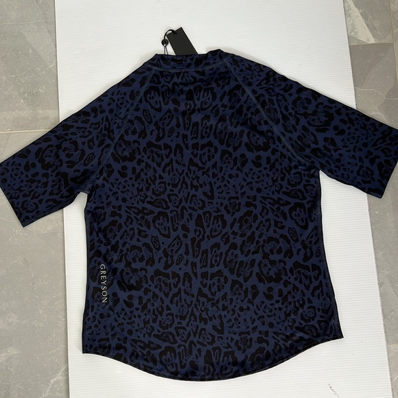 Greyson Women’s Short Sleeve Damian Leopard Sienna Top Size L - Picture 6 of 7